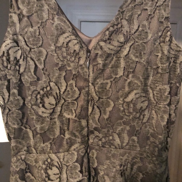 Dress - Picture 3 of 5